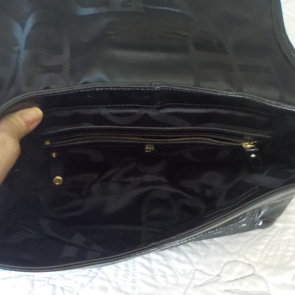 Banana Republic Leather Shoulder Bag - Picture 7 of 14